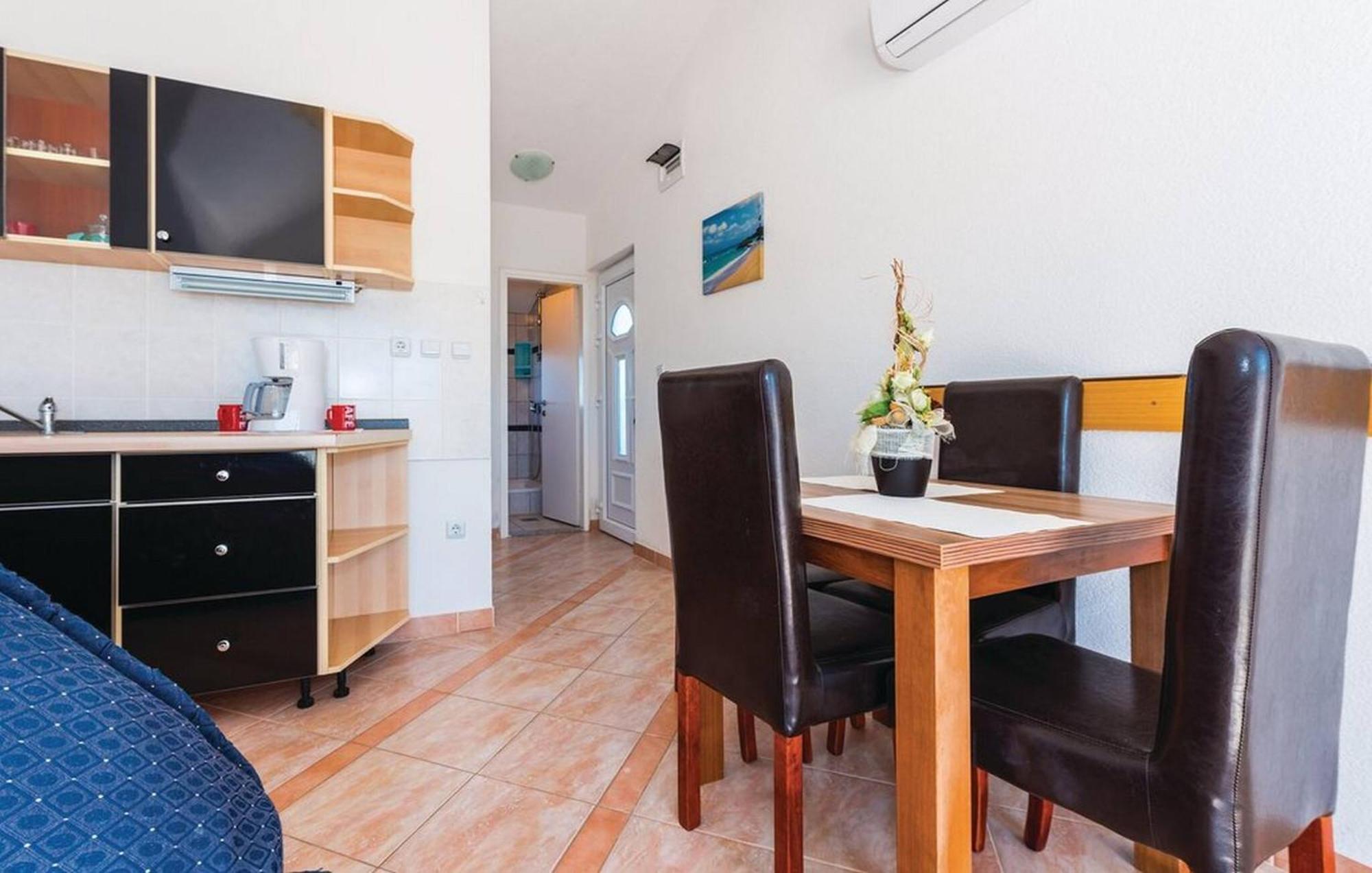 S&G Leko Apartmani Rogoznica Bagian luar foto