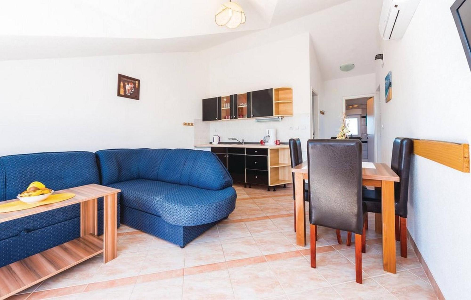 S&G Leko Apartmani Rogoznica Bagian luar foto