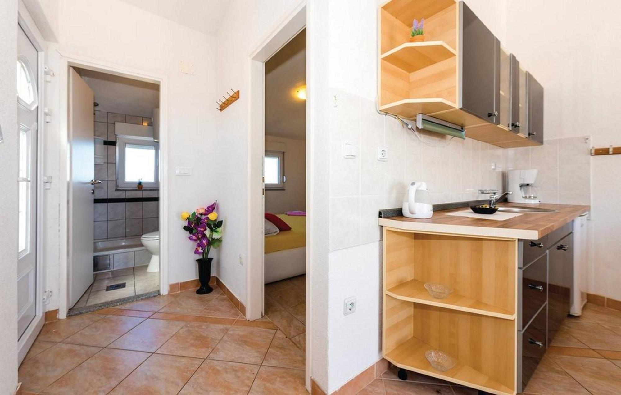 S&G Leko Apartmani Rogoznica Bagian luar foto